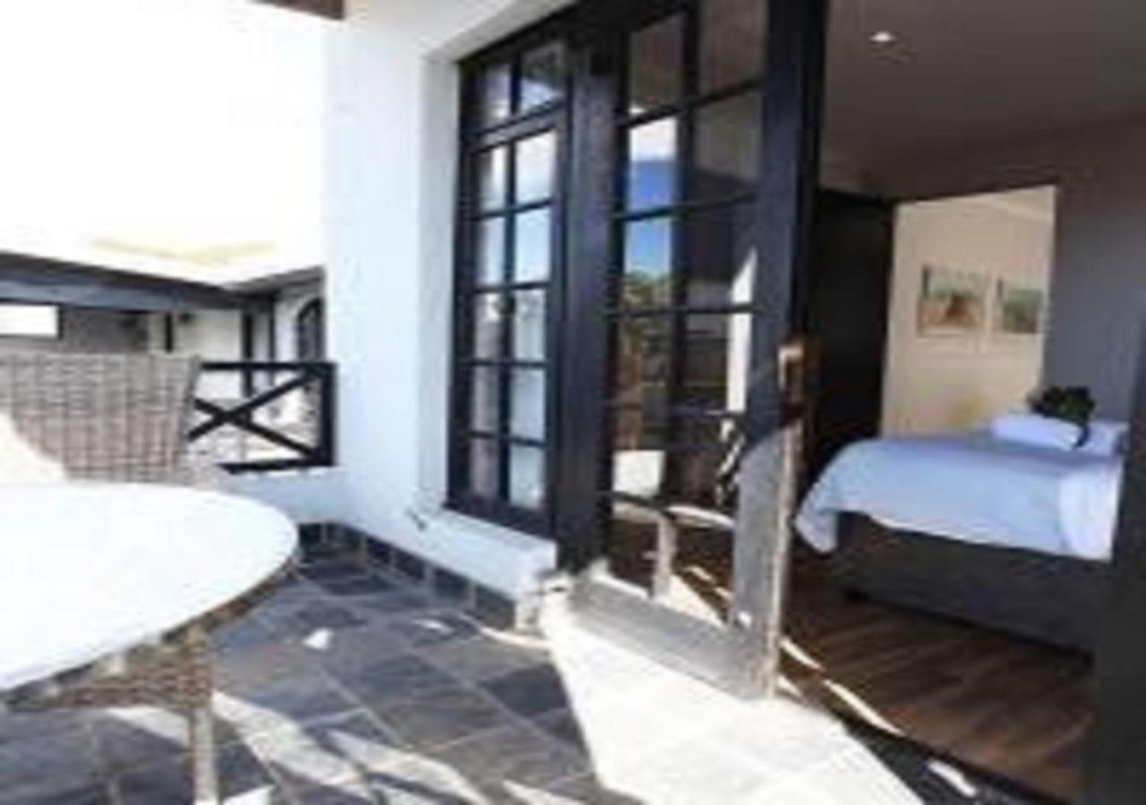 Urban Oasis At Windburg Suites Cape Town Exterior photo