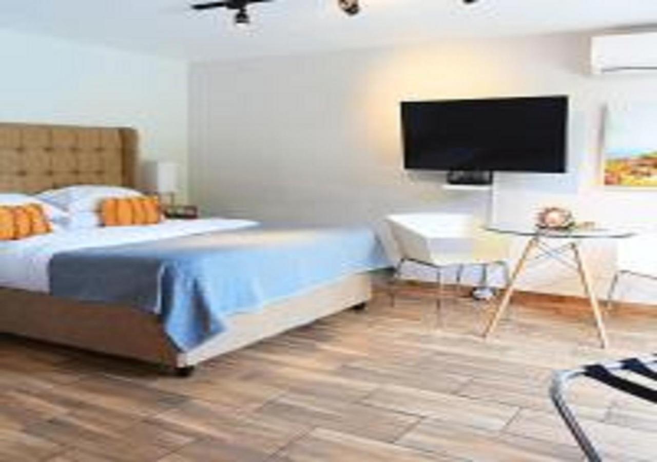 Urban Oasis At Windburg Suites Cape Town Exterior photo